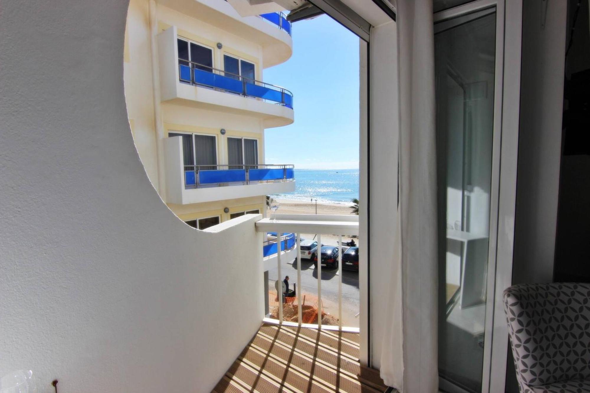 Quarteira Mar - Beach Front Exterior photo